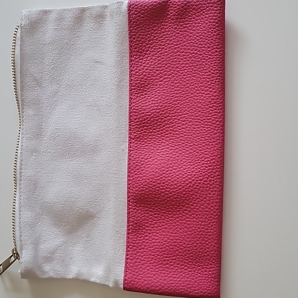 Pink and White Zipper Pouch ADD To A BUNDLE - Picture 2 of 7